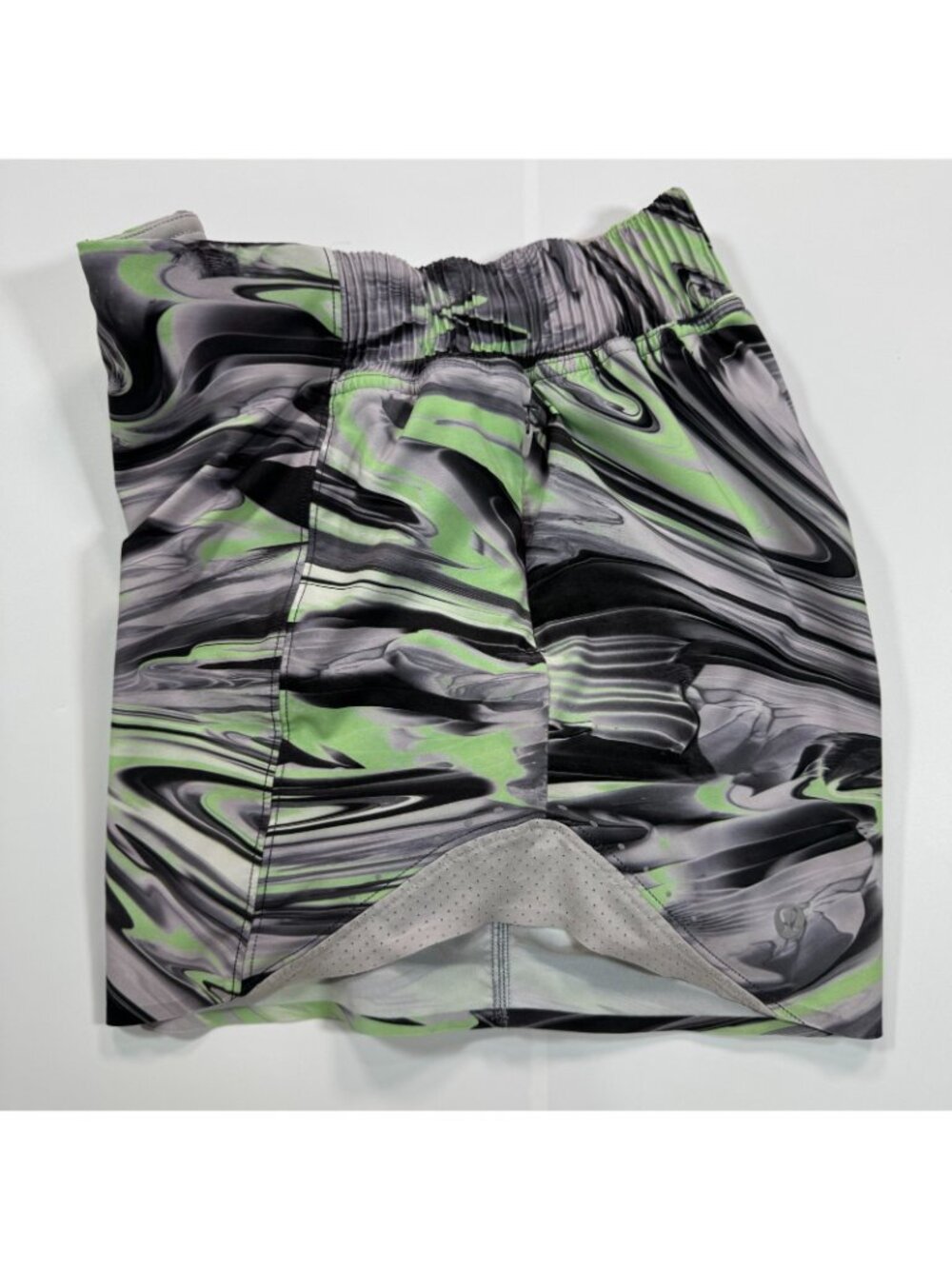 Lululemon Hotty Hot Shorts Women's 2 Gray Marbled Print Athletic Special Edition